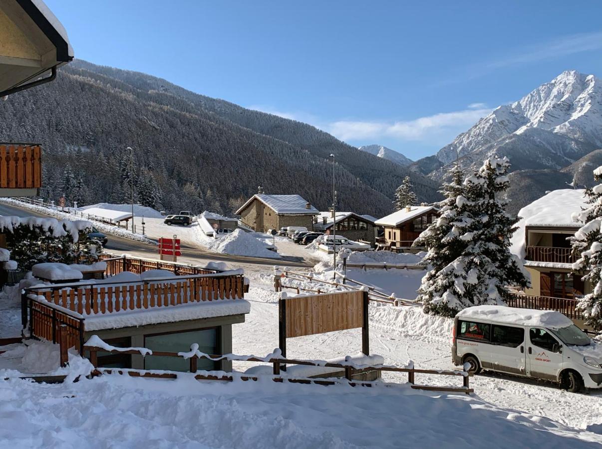 Appartamenti & Wellness Piero Gros Sauze D'Oulx Exterior foto