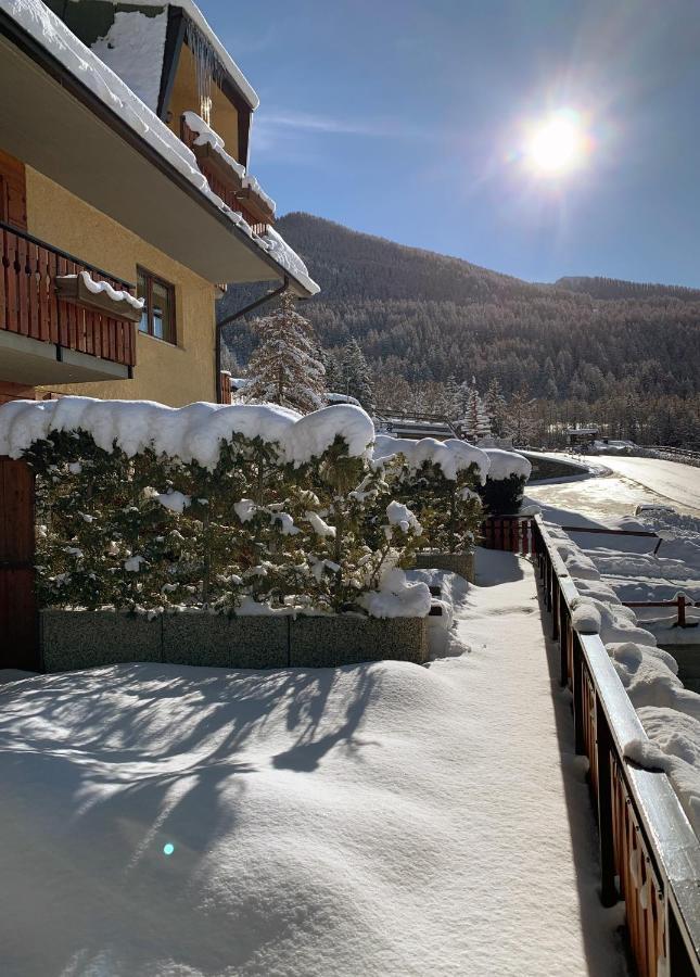 Appartamenti & Wellness Piero Gros Sauze D'Oulx Exterior foto